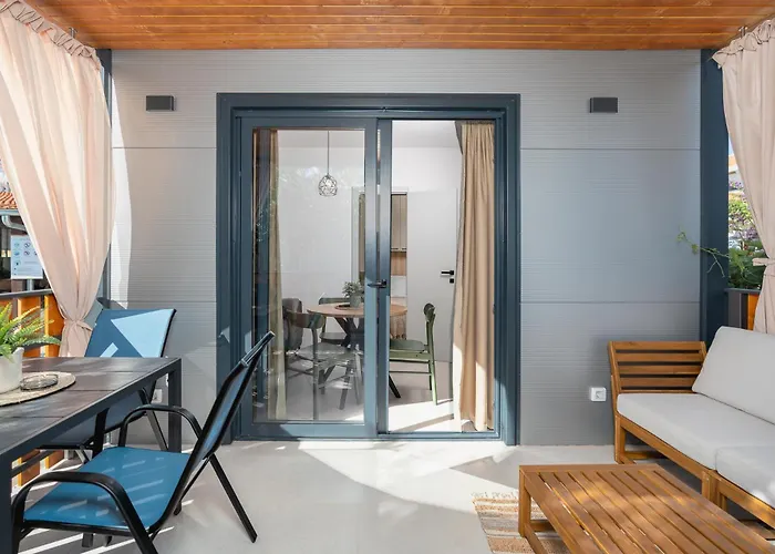 Ivas Mobile Homes And Apartments